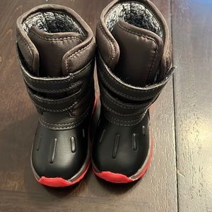 Toddler boots
